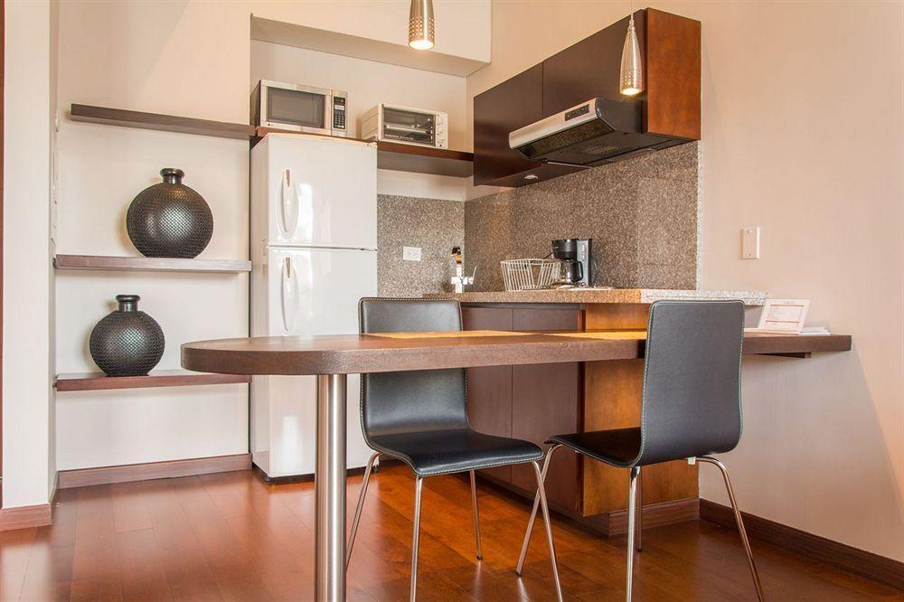 Nico Apartasuites Богота Екстер'єр фото
